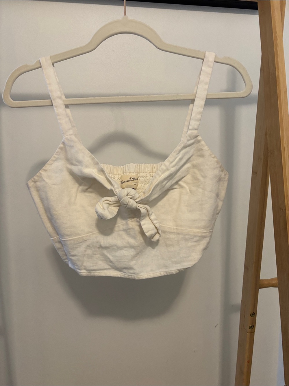 Universal Thread Cream Tie-Front Cropped Tank